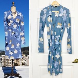💥Vintage blue white floral wrap long sleeve dress